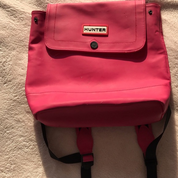 pink Hunter backpack - Picture 2 of 4